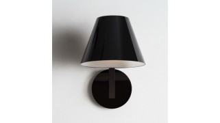 Aplica de perete La Petite black Artemide